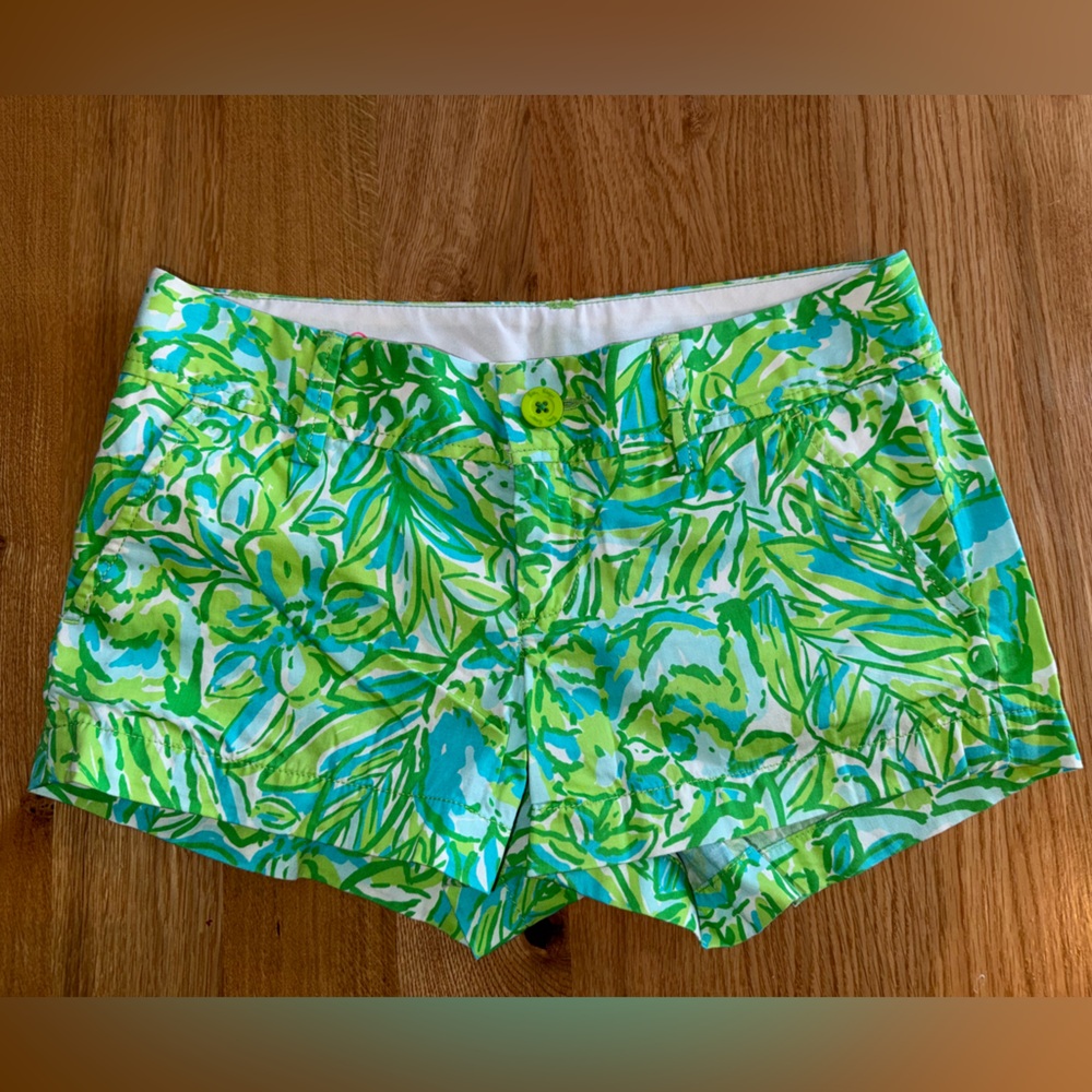 Lilly Pulitzer “The Walsh” Shorts